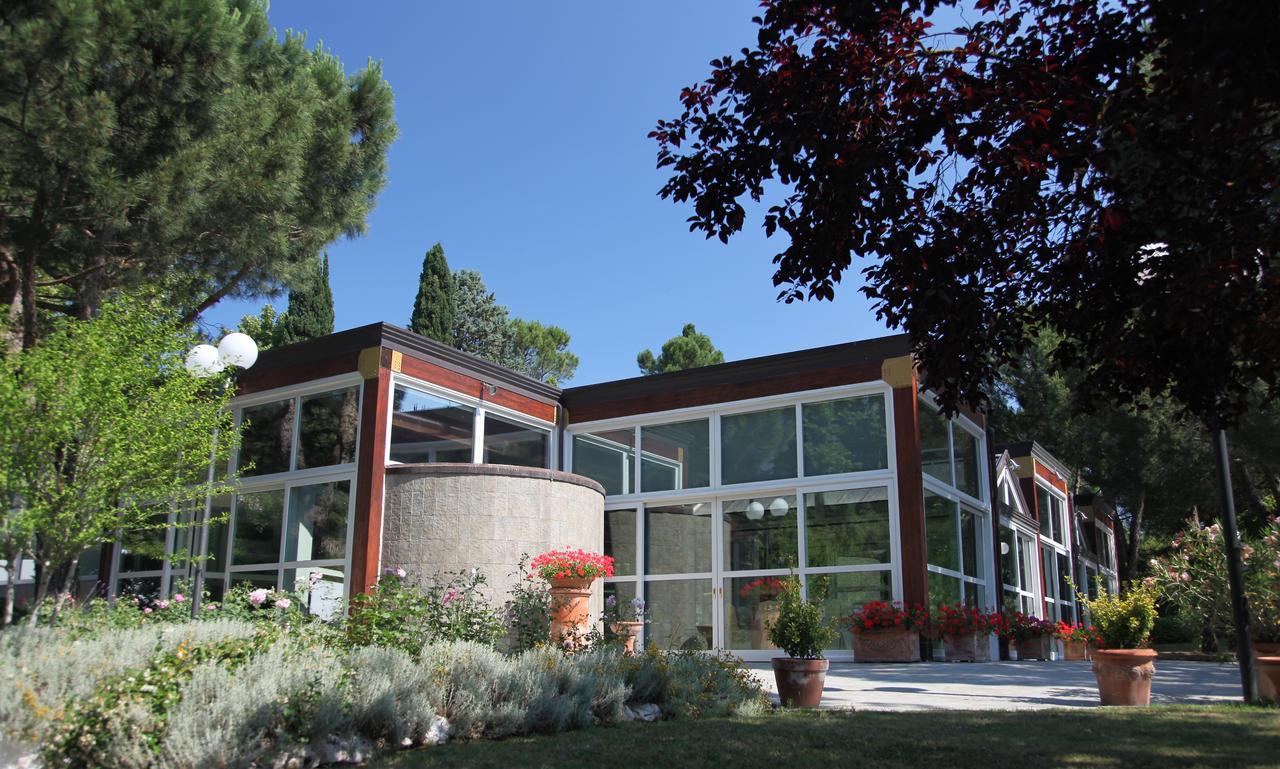 Albergo Ristorante Da Domenico Monte San Savino Luaran gambar