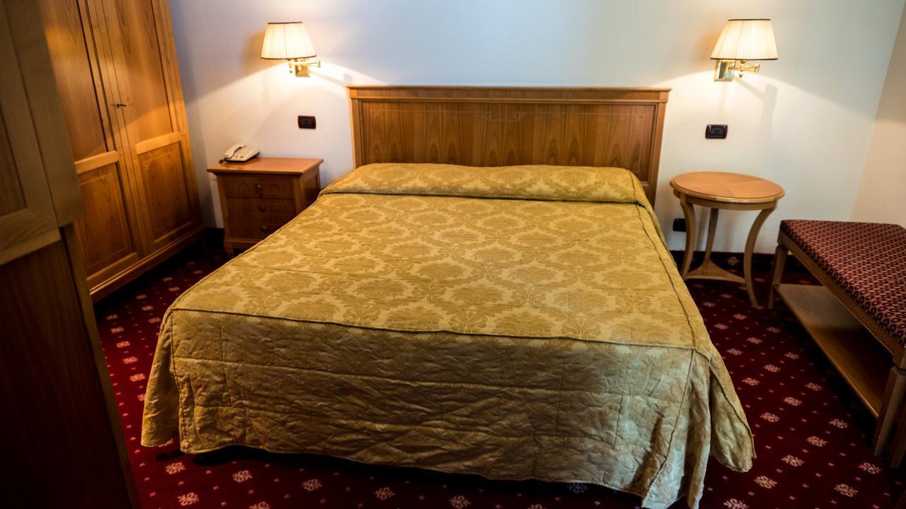 Albergo Ristorante Da Domenico Monte San Savino Luaran gambar