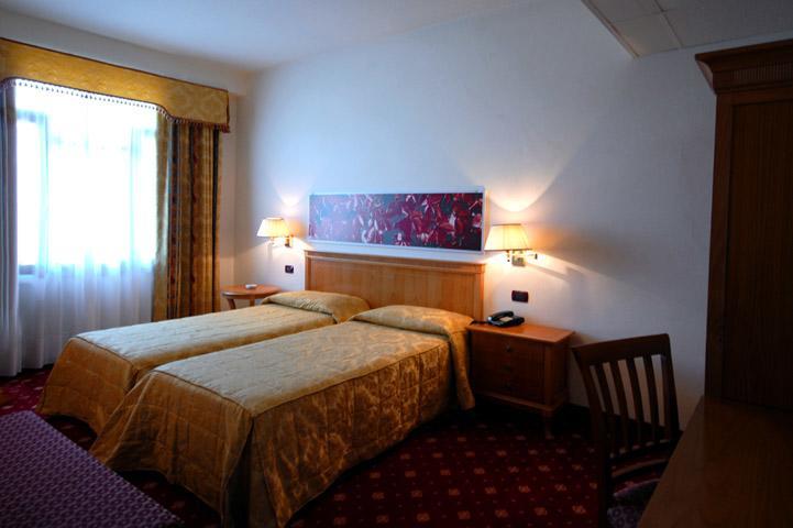 Albergo Ristorante Da Domenico Monte San Savino Luaran gambar