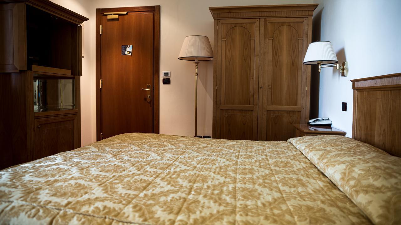Albergo Ristorante Da Domenico Monte San Savino Luaran gambar